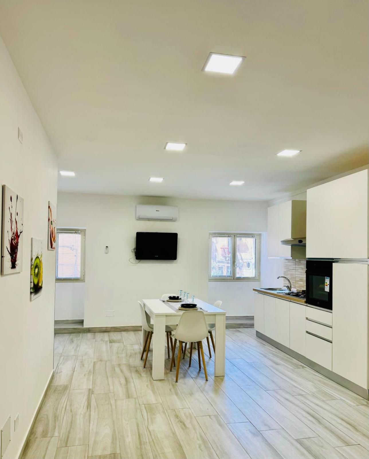 Casa Vacanze In Centro! Caltagirone Kültér fotó